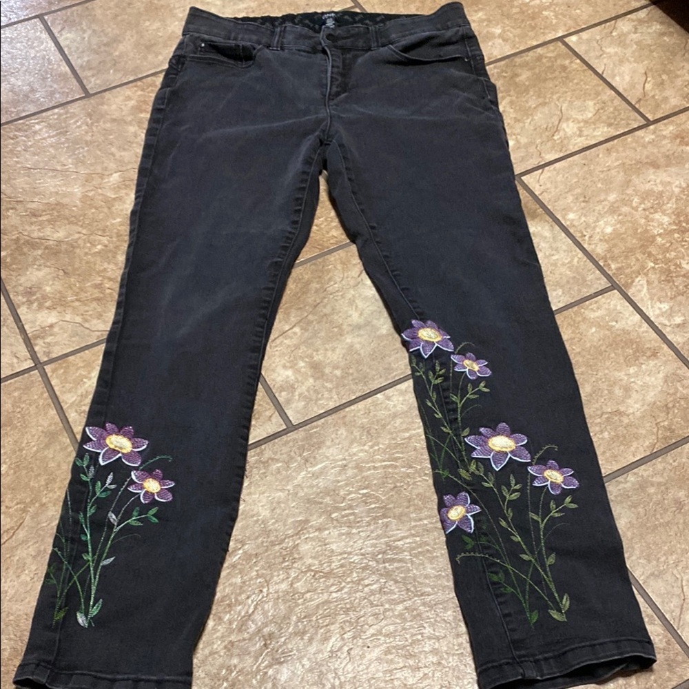 Black Jeans with Purple Floral Embroidery Size 8 Straight Leg